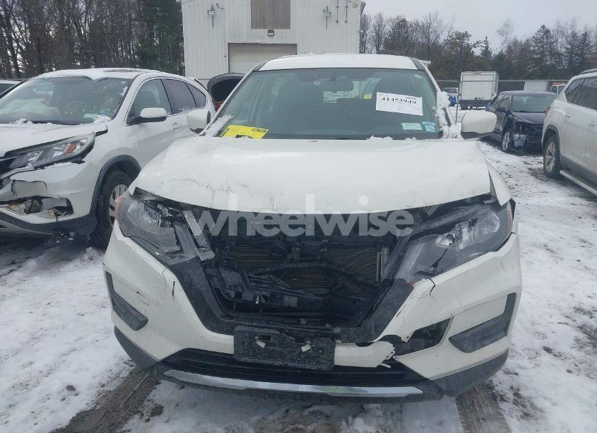 Photo 12 of 2018 Nissan Rogue S (VIN JN8AT2MV3JW329310)