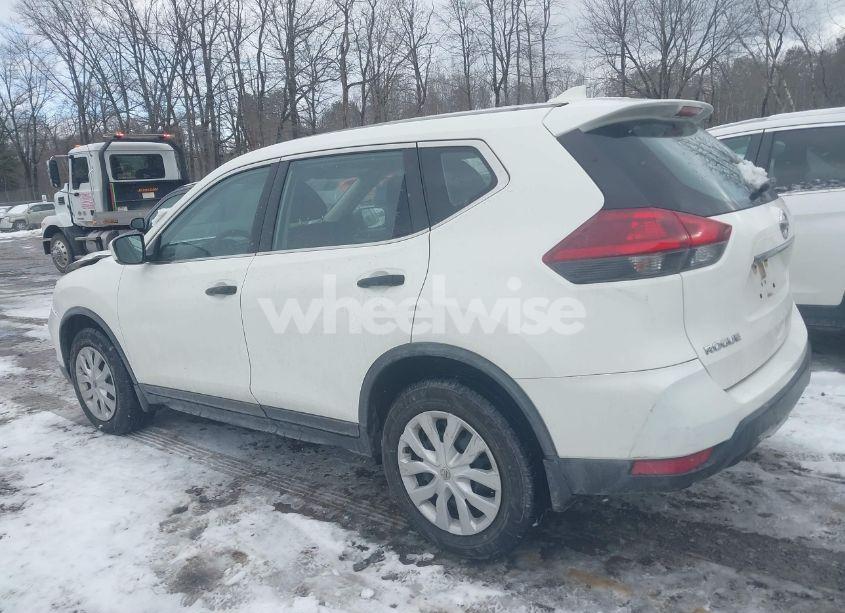 Photo 14 of 2018 Nissan Rogue S (VIN JN8AT2MV3JW329310)