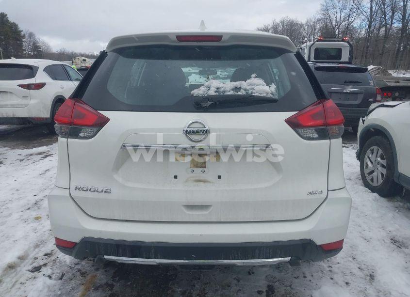 Photo 16 of 2018 Nissan Rogue S (VIN JN8AT2MV3JW329310)