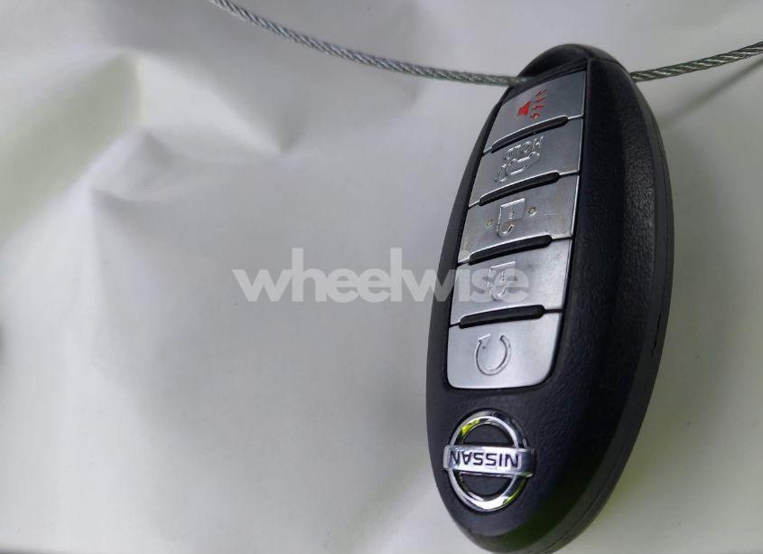 Photo 11 of 2018 Nissan Rogue SL (VIN JN8AT2MV3JW346088)