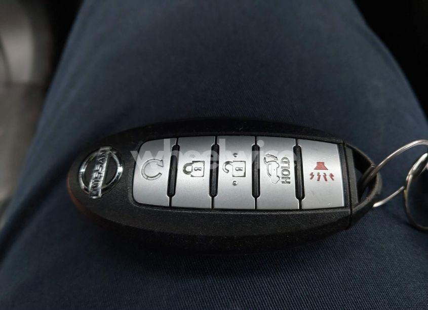 Photo 11 of 2018 Nissan Rogue SV (VIN JN8AT2MV3JW353770)