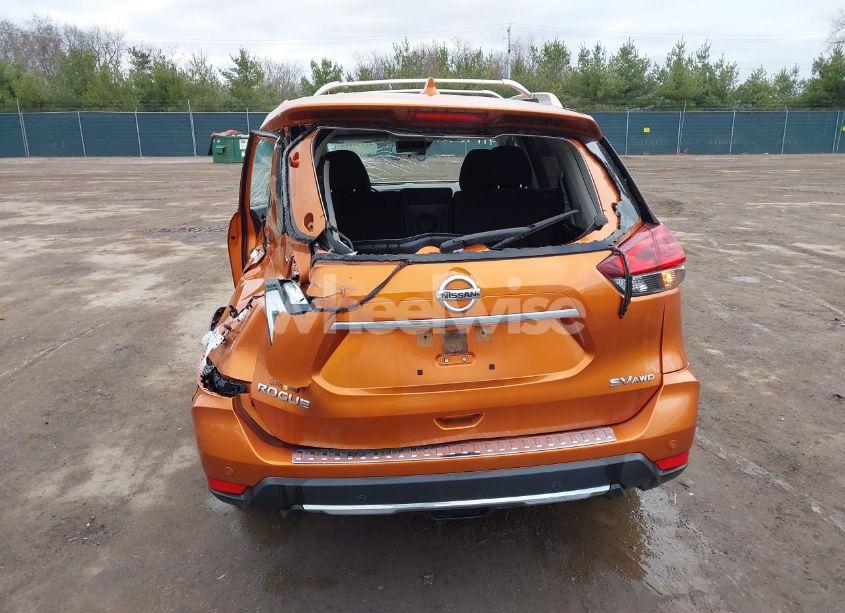 Photo 17 of 2019 Nissan Rogue SV (VIN JN8AT2MV3KW374751)