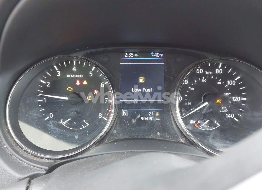 Photo 7 of 2019 Nissan Rogue SV (VIN JN8AT2MV3KW374751)