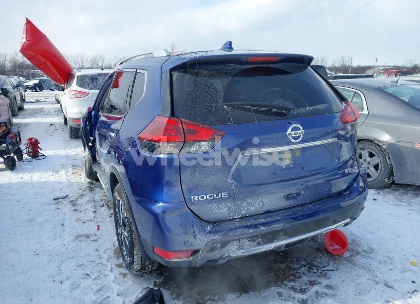 Photo 3 of 2019 Nissan Rogue SV (VIN JN8AT2MV3KW386995)