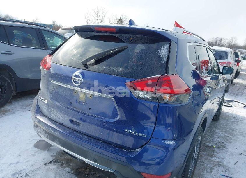 Photo 4 of 2019 Nissan Rogue SV (VIN JN8AT2MV3KW386995)