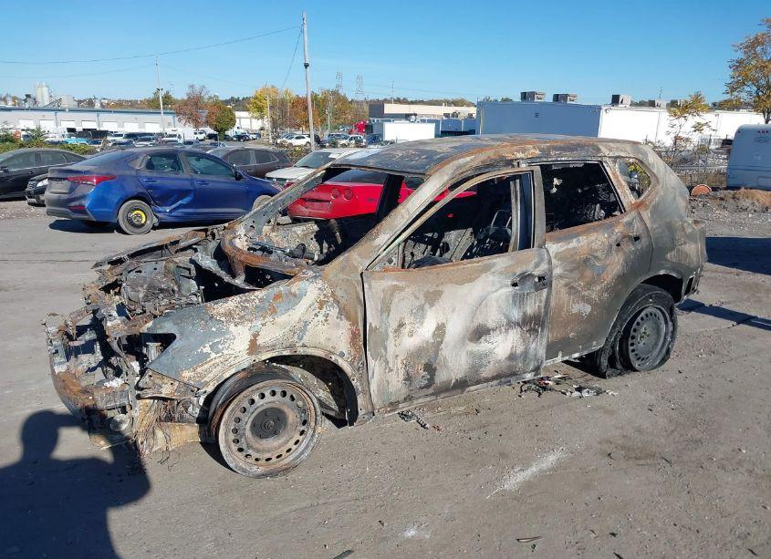 Photo 6 of 2019 Nissan Rogue S (VIN JN8AT2MV3KW387399)