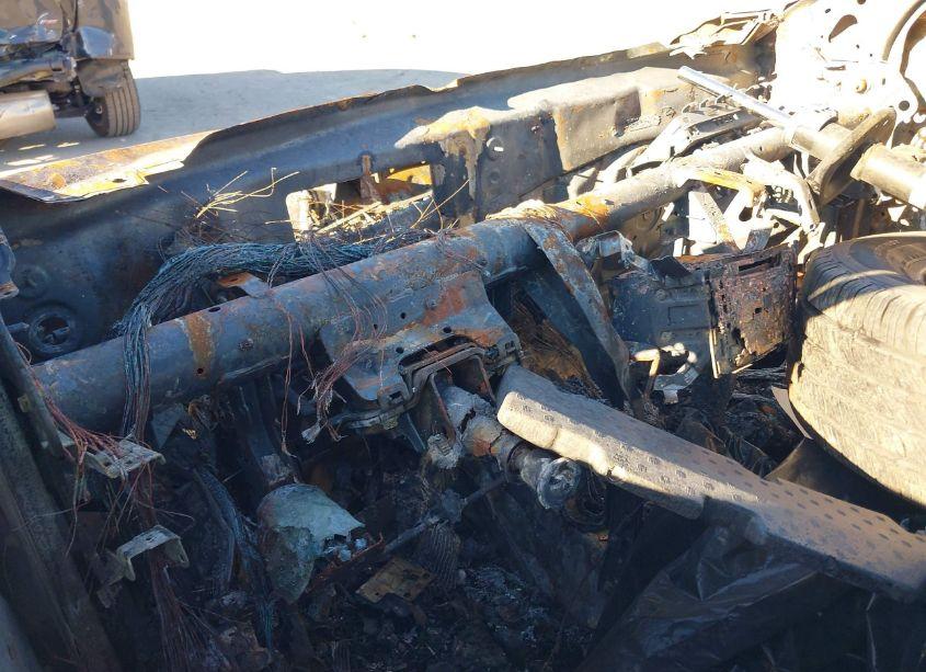 Photo 7 of 2019 Nissan Rogue S (VIN JN8AT2MV3KW387399)