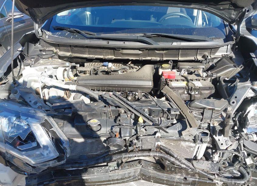 Photo 10 of 2019 Nissan Rogue S (VIN JN8AT2MV3KW389086)