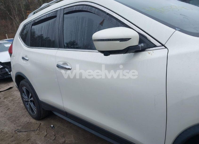 Photo 14 of 2020 Nissan Rogue SV INTELLIGENT AWD (VIN JN8AT2MV3LW106297)