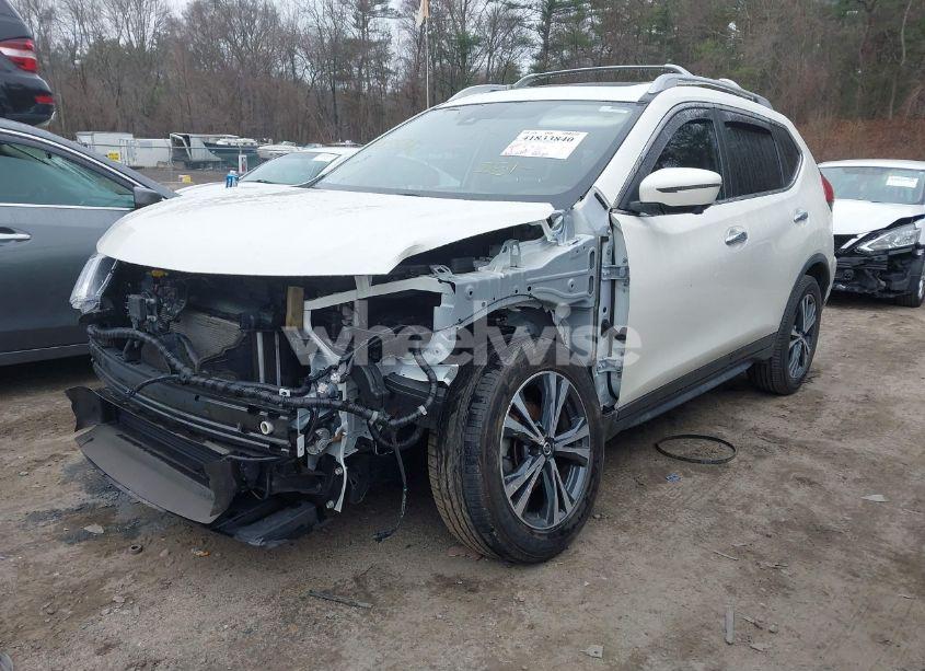 Photo 2 of 2020 Nissan Rogue SV INTELLIGENT AWD (VIN JN8AT2MV3LW106297)