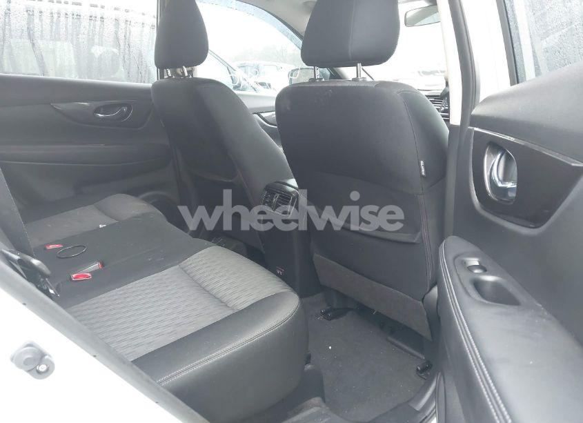 Photo 8 of 2020 Nissan Rogue SV INTELLIGENT AWD (VIN JN8AT2MV3LW106297)
