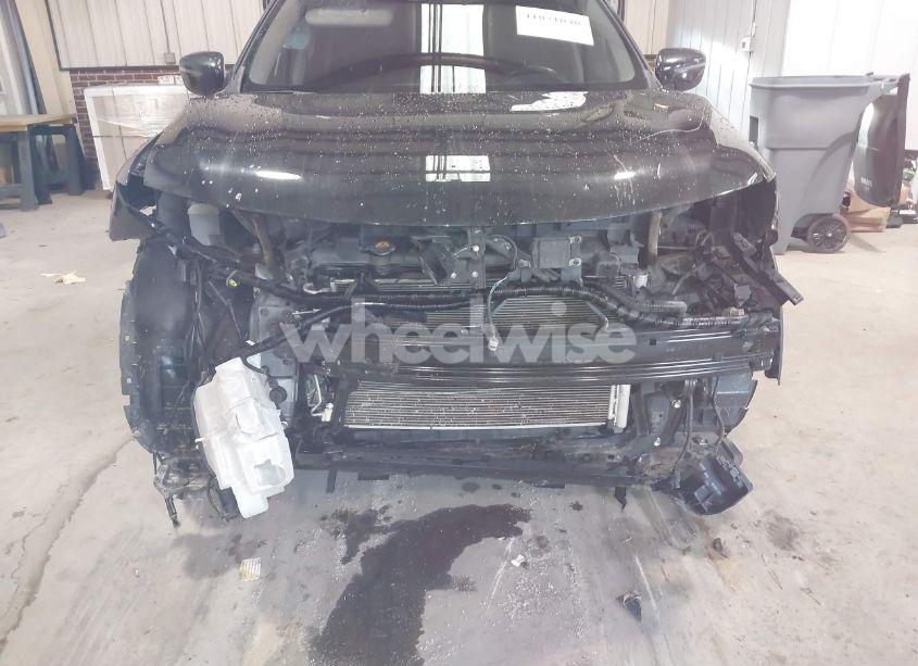 Photo 6 of 2020 Nissan Rogue SV INTELLIGENT AWD (VIN JN8AT2MV3LW132494)