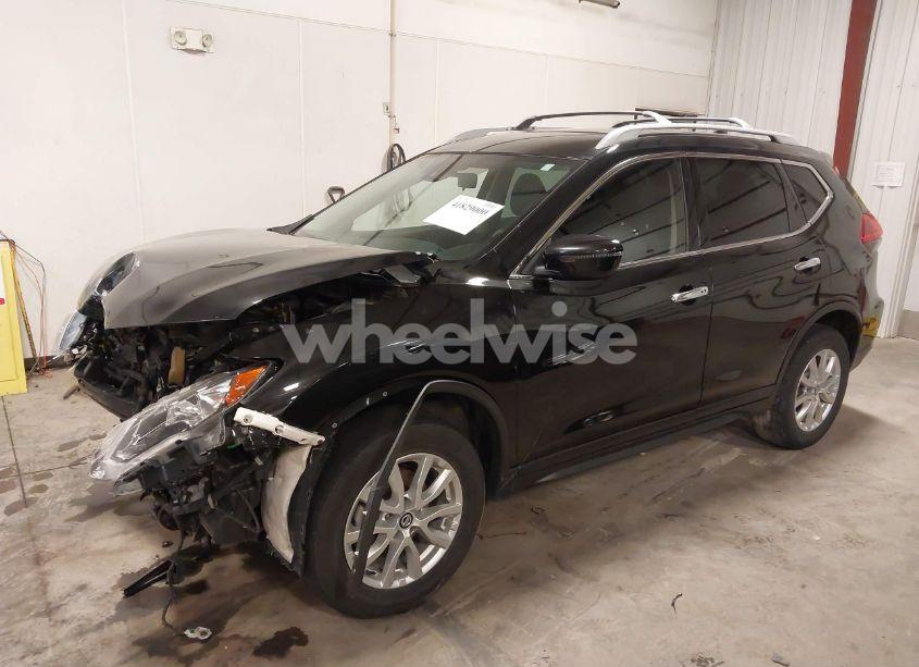 Photo 2 of 2020 Nissan Rogue SV INTELLIGENT AWD (VIN JN8AT2MV3LW132589)