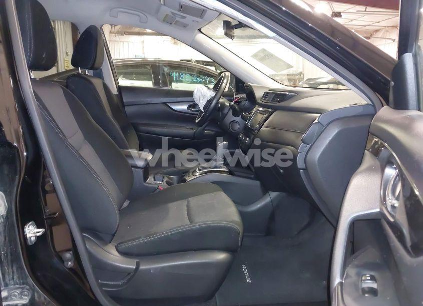 Photo 5 of 2020 Nissan Rogue SV INTELLIGENT AWD (VIN JN8AT2MV3LW132589)