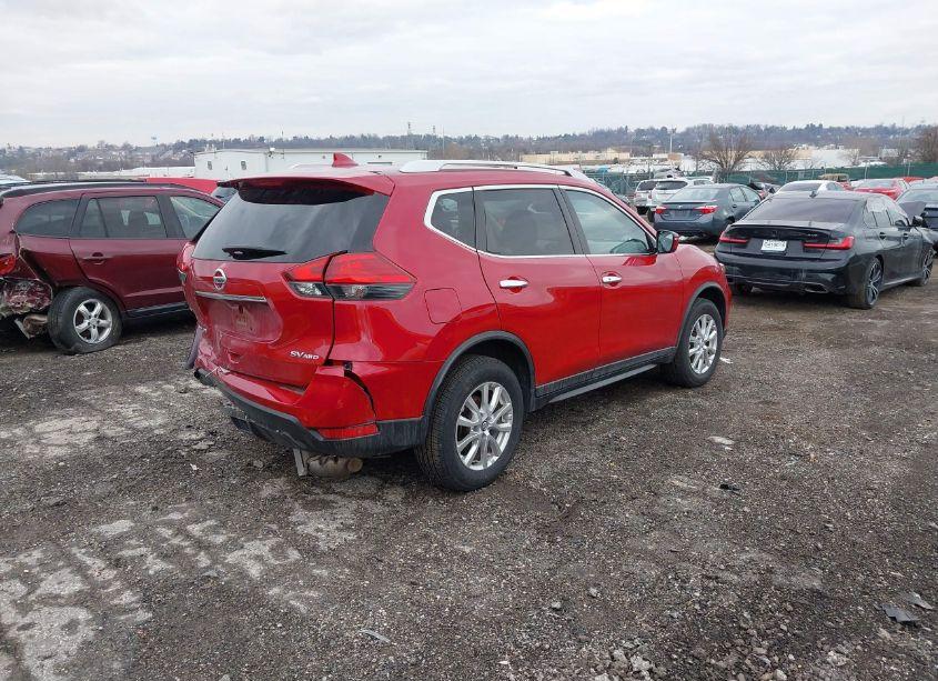 Photo 4 of 2017 Nissan Rogue SV (VIN JN8AT2MV4HW005504)