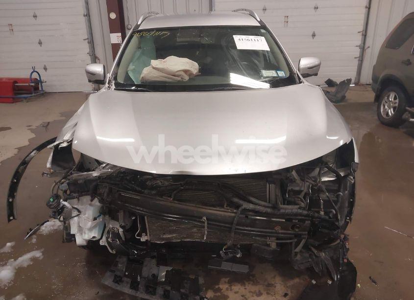 Photo 12 of 2017 Nissan Rogue SV (VIN JN8AT2MV4HW010718)