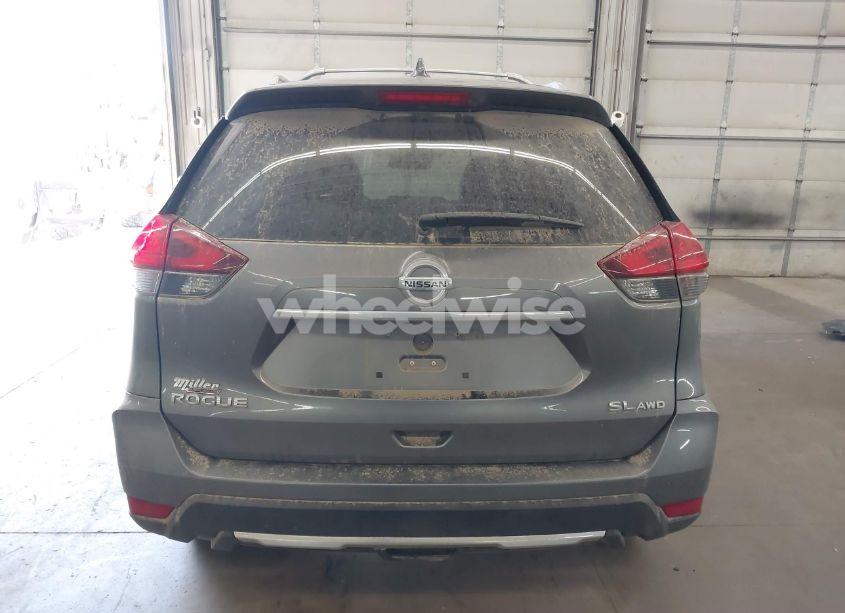 Photo 17 of 2017 Nissan Rogue SL (VIN JN8AT2MV4HW016101)