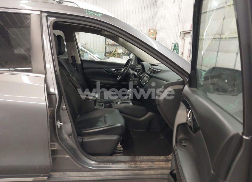 Photo 5 of 2017 Nissan Rogue SL (VIN JN8AT2MV4HW016101)