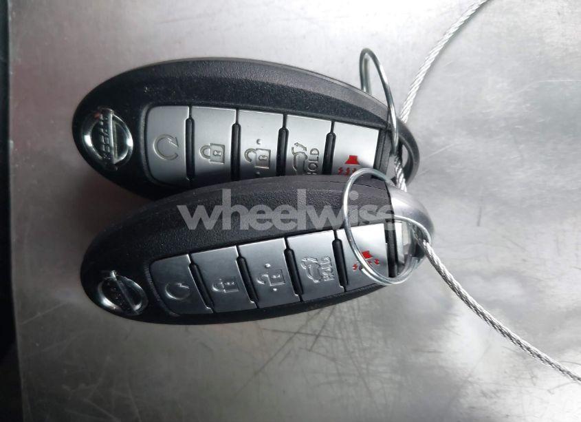 Photo 11 of 2017 Nissan Rogue SV (VIN JN8AT2MV4HW018169)