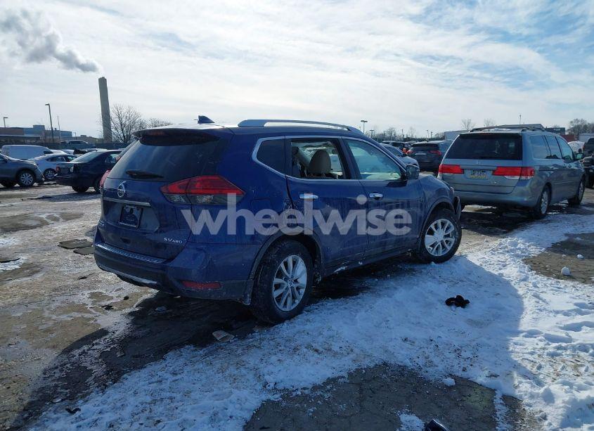 Photo 4 of 2017 Nissan Rogue SV (VIN JN8AT2MV4HW019905)