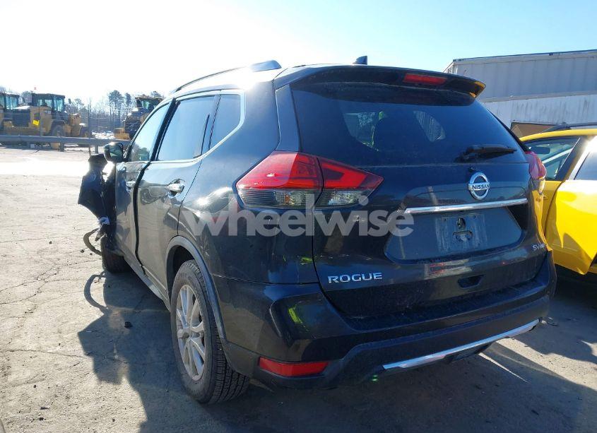 Photo 3 of 2017 Nissan Rogue SV (VIN JN8AT2MV4HW253137)