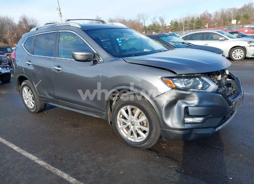 2017 Nissan Rogue SV (VIN JN8AT2MV4HW254739) main photo