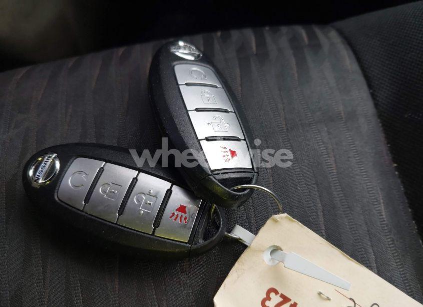 Photo 11 of 2017 Nissan Rogue SV (VIN JN8AT2MV4HW254739)