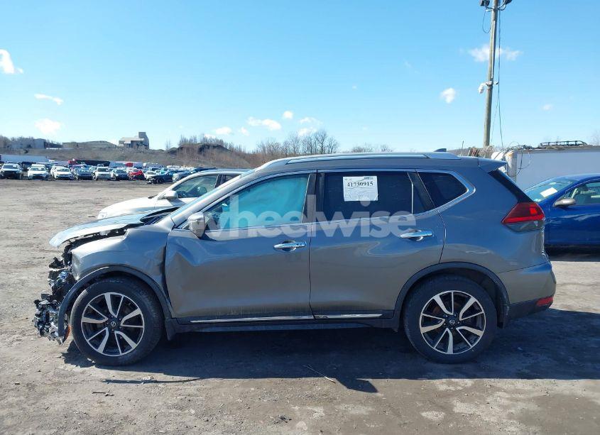 Photo 14 of 2018 Nissan Rogue SL (VIN JN8AT2MV4JW315996)