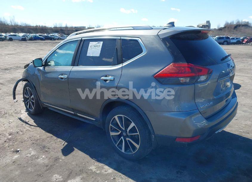 Photo 3 of 2018 Nissan Rogue SL (VIN JN8AT2MV4JW315996)