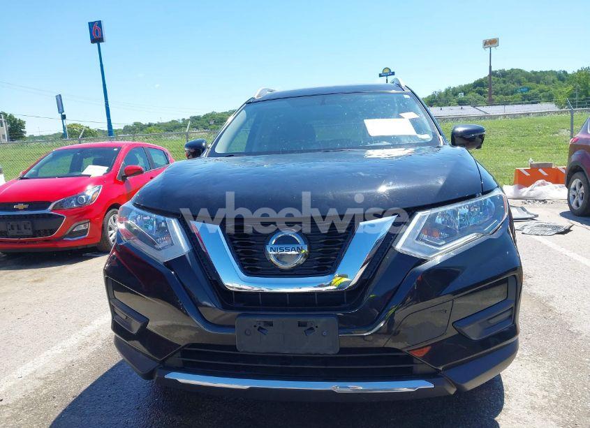 Photo 12 of 2018 Nissan Rogue SV (VIN JN8AT2MV4JW343152)