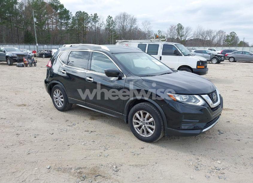 2018 Nissan Rogue SV (VIN JN8AT2MV4JW344611) main photo