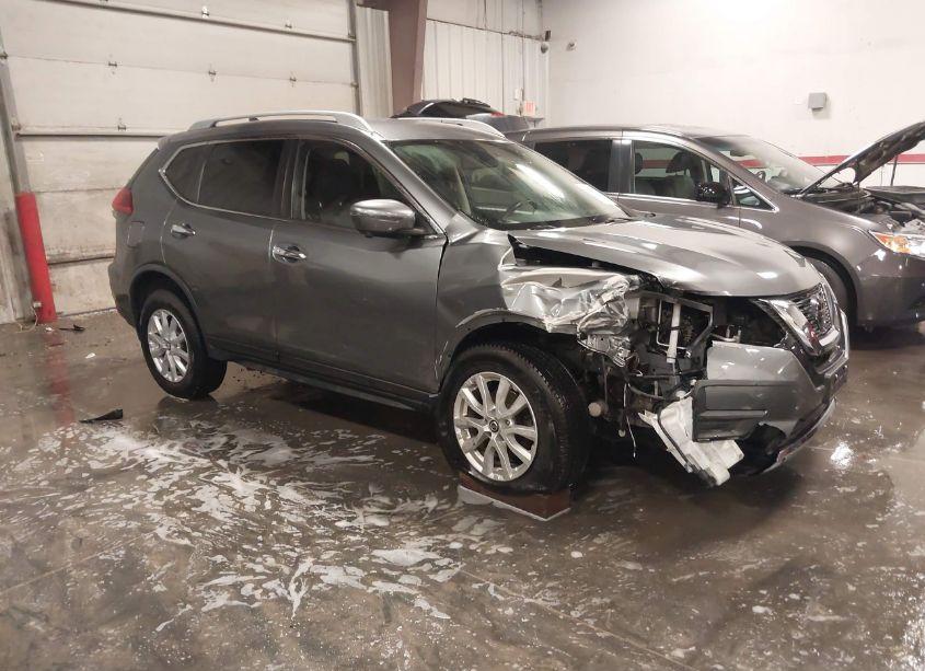 2018 Nissan Rogue SV (VIN JN8AT2MV4JW346326) main photo