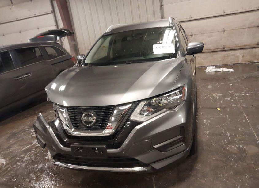 Photo 13 of 2018 Nissan Rogue SV (VIN JN8AT2MV4JW346326)