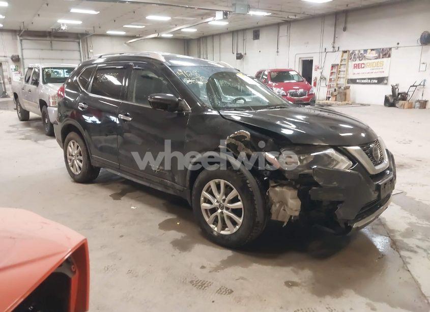 2019 Nissan Rogue SV (VIN JN8AT2MV4KW379098) main photo