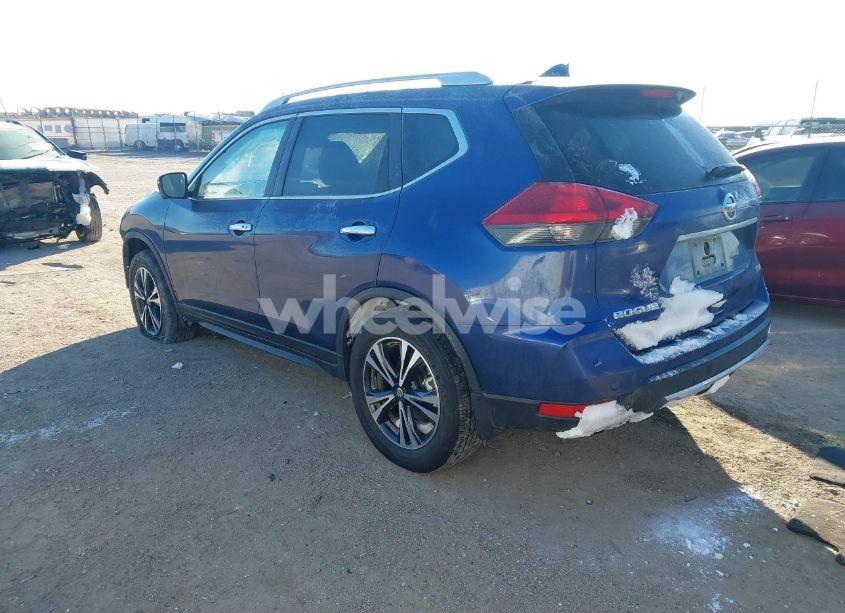 Photo 3 of 2019 Nissan Rogue SV (VIN JN8AT2MV4KW395334)