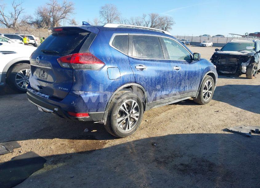 Photo 4 of 2019 Nissan Rogue SV (VIN JN8AT2MV4KW395334)