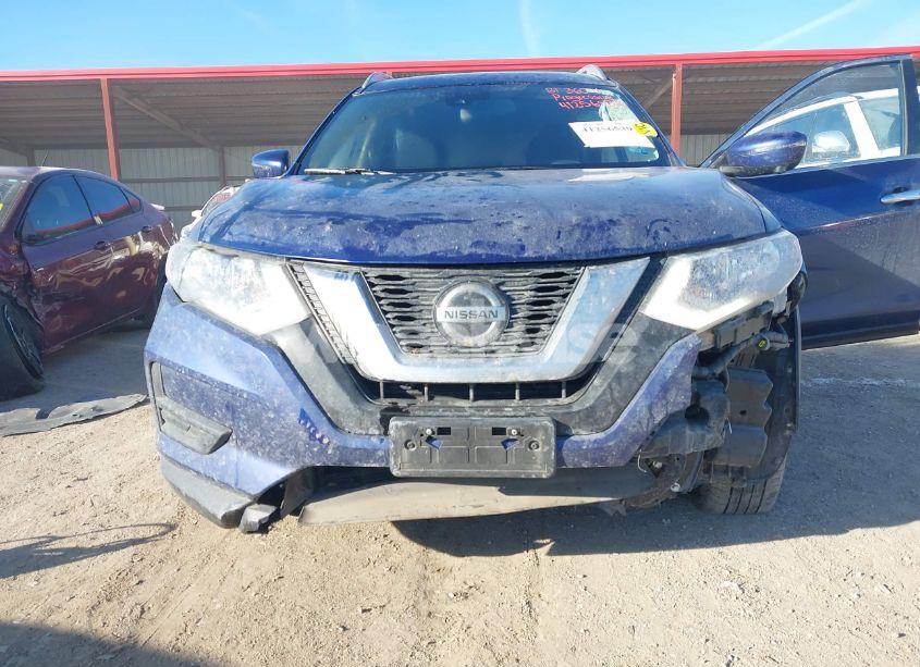 Photo 6 of 2019 Nissan Rogue SV (VIN JN8AT2MV4KW395334)