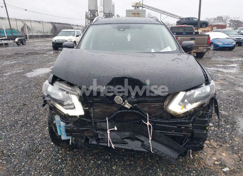 Photo 13 of 2020 Nissan Rogue SV INTELLIGENT AWD (VIN JN8AT2MV4LW103571)