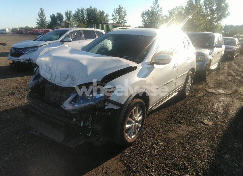 Photo 2 of 2020 Nissan Rogue SV INTELLIGENT AWD (VIN JN8AT2MV4LW110486)