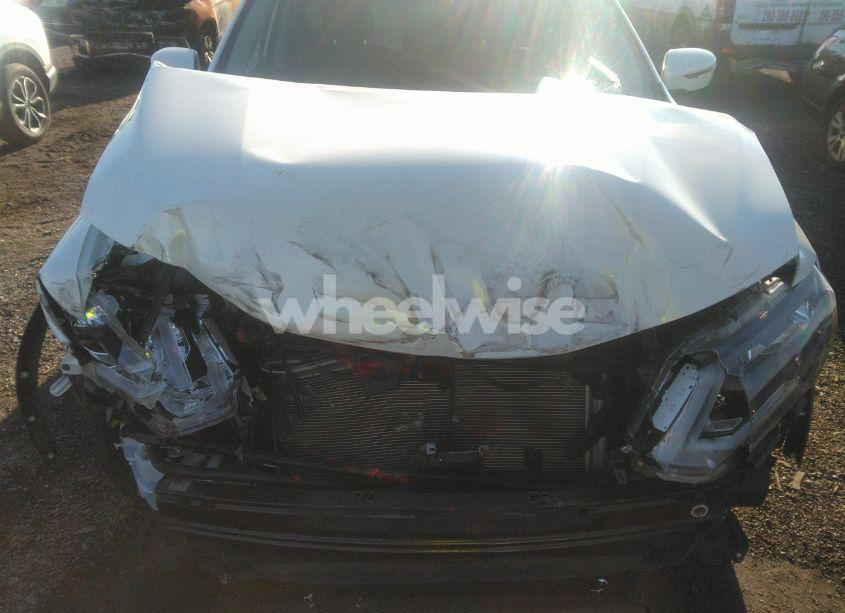 Photo 6 of 2020 Nissan Rogue SV INTELLIGENT AWD (VIN JN8AT2MV4LW110486)