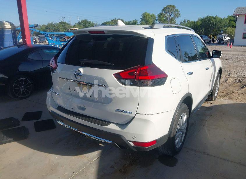Photo 4 of 2020 Nissan Rogue SV INTELLIGENT AWD (VIN JN8AT2MV4LW112285)
