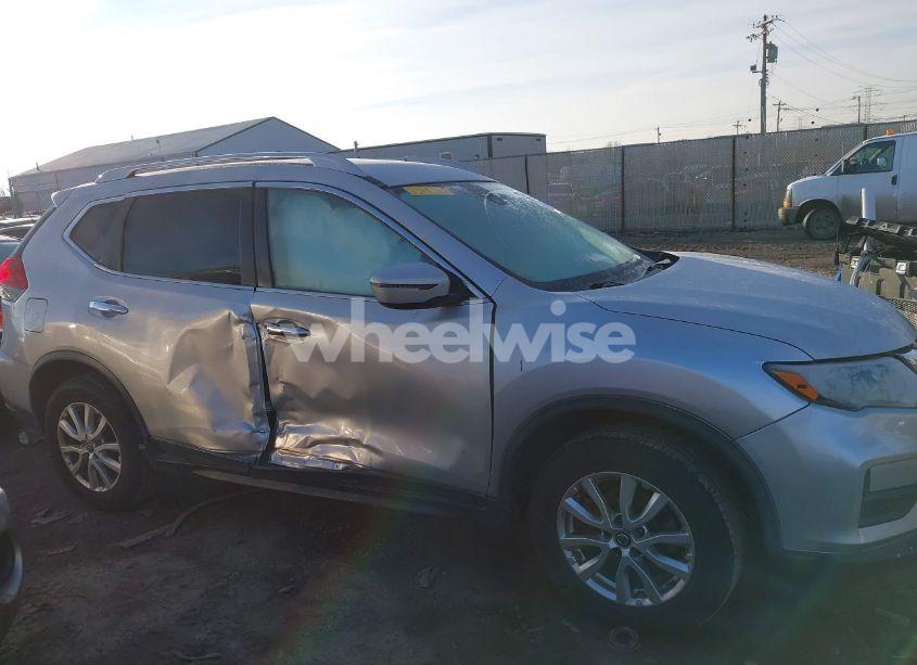 Photo 13 of 2020 Nissan Rogue SV INTELLIGENT AWD (VIN JN8AT2MV4LW139762)