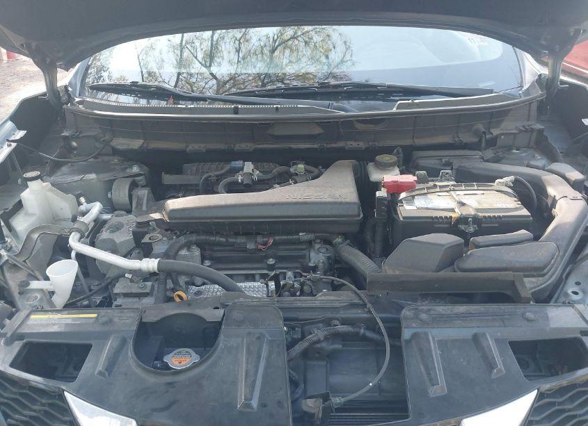 Photo 10 of 2016 Nissan Rogue SV (VIN JN8AT2MV5GW132597)