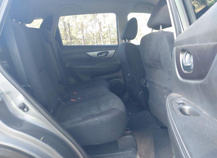 Photo 8 of 2016 Nissan Rogue SV (VIN JN8AT2MV5GW132597)