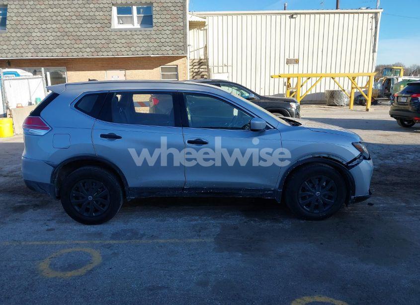 Photo 13 of 2016 Nissan Rogue S (VIN JN8AT2MV5GW133412)