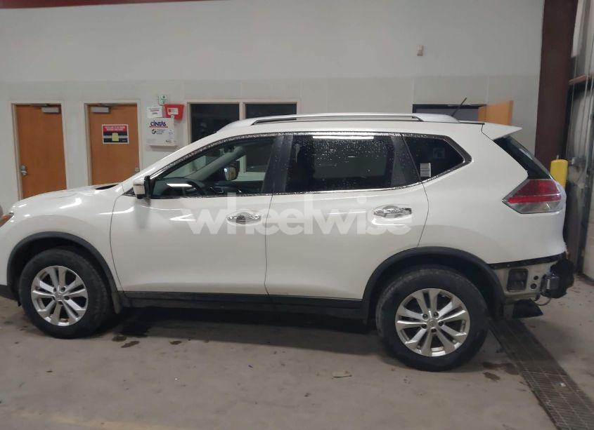 Photo 14 of 2016 Nissan Rogue SV (VIN JN8AT2MV5GW133720)