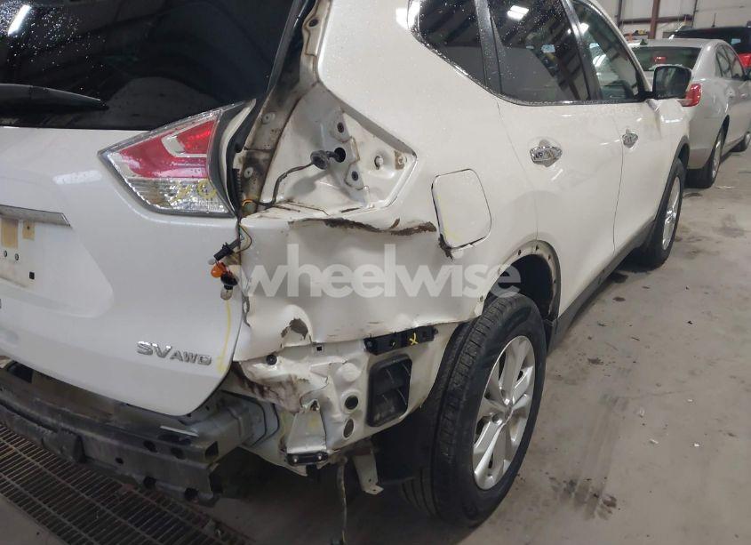 Photo 6 of 2016 Nissan Rogue SV (VIN JN8AT2MV5GW133720)