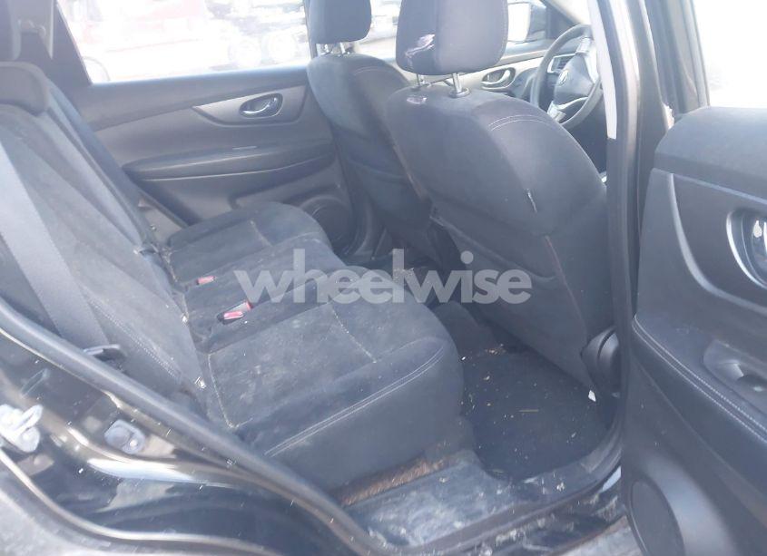 Photo 8 of 2016 Nissan Rogue S (VIN JN8AT2MV5GW134401)