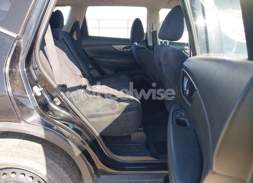 Photo 8 of 2016 Nissan Rogue S (VIN JN8AT2MV5GW143468)