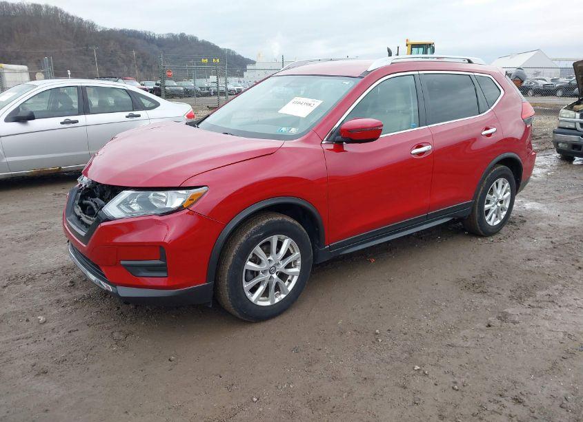 Photo 2 of 2017 Nissan Rogue SV (VIN JN8AT2MV5HW003325)